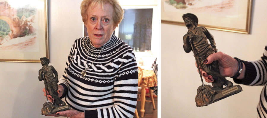 Anderson, a former PTA president at Granite, shows off her Bronze Farmer service award. - ENRIQUE LIMÓN