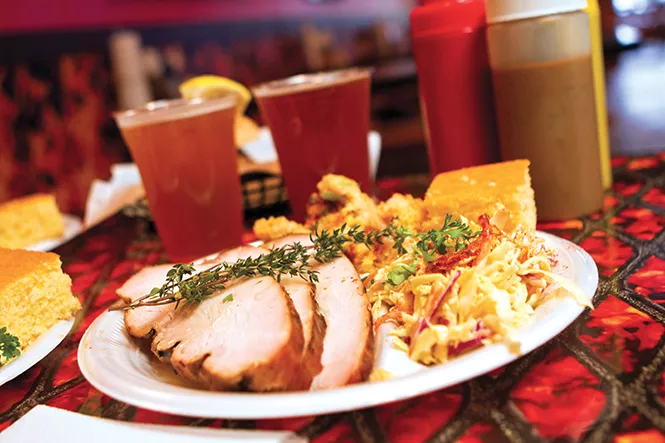 dine_feature1-1.jpg