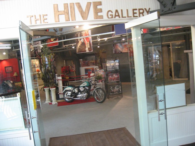 The Hive Gallery: 5/13/10