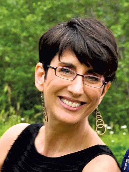 Carole Vasta Folley