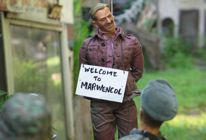 mark-hogancamp-true-story-of-survival-in-welcome-to-marwen-youtube