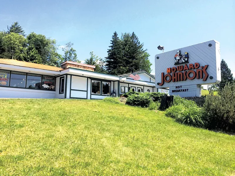 Howard Johnson's, Lake Placid - ALICE LEVITT