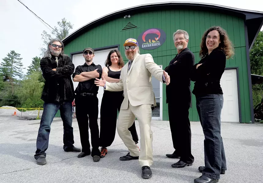 Scott Emery, Doni Cain, Julie Medose, Jim Malloy, Peter Young and Erin Malloy - JEB WALLACE BRODEUR