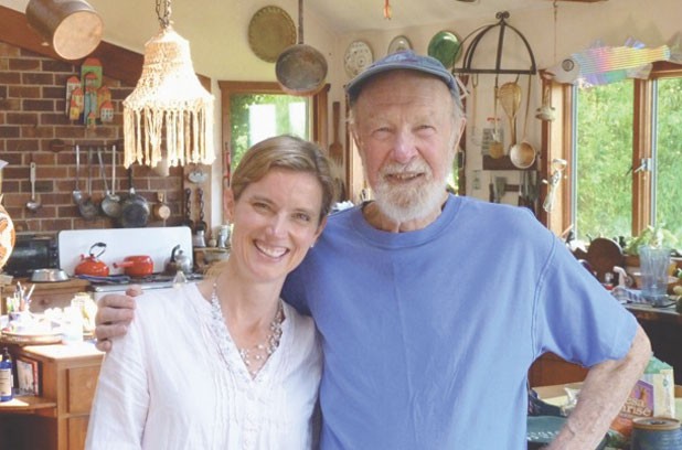 Shyla Nelson with Pete Seeger