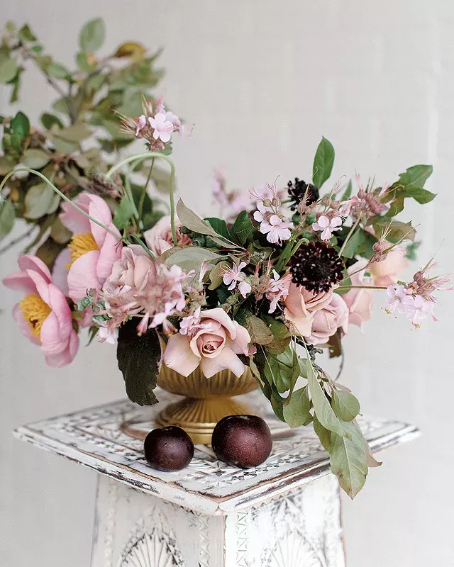 Floral design by Nectar & Root - COURTESY OF 822 WEDDINGS