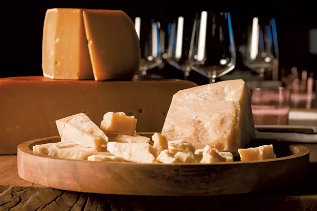 Gouda L'amuse (top) and Parmigiano Cravero - OLIVER PARINI