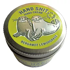 07-beauty-handshit.jpg