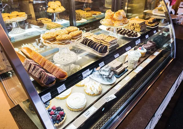 Sweet Simon's, - OLIVER PARINI