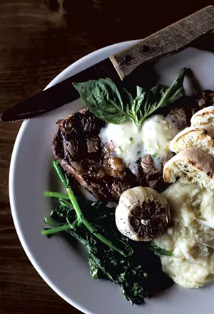 Rib-eye steak - SARAH PRIESTAP