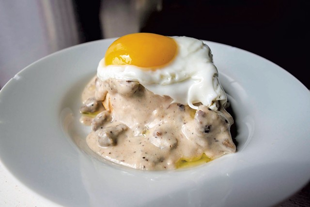 Cannabis-infused sausage and gravy - GLENN RUSSELL