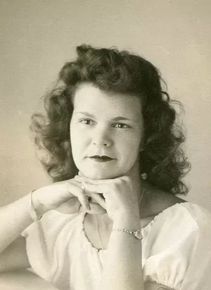 Eileen Grace "Sis" Amilhat