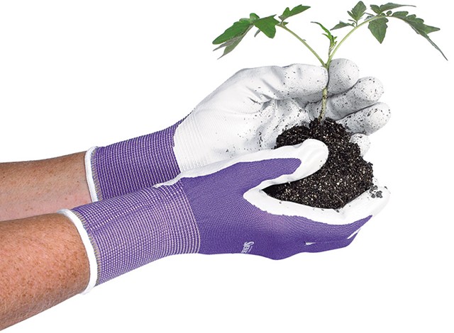 Nitrile Gloves from Gardener's Supply - COURTESY IMAGE