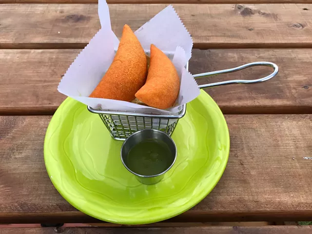 Empanadas at Burt's Irish Pub - SALLY POLLAK ©️ SEVEN DAYS