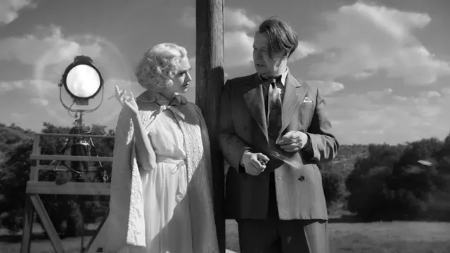 QUIP OR FLOP Seyfried and Oldman share sparkling repartee in Fincher's period pastiche. - COURTESY OF NETFLIX
