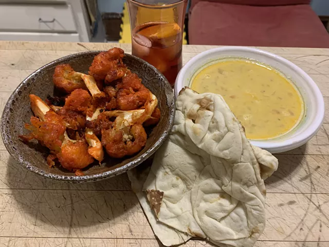 Indian-Nepali Kitchen's cauliflower 65 and dal soup - SOPHIE X. POLLAK ©️ SEVEN DAYS
