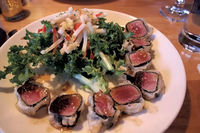 Tuna tempura at the Bench - ANDREA SUOZZO