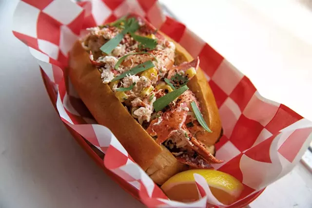 Lobster roll - JAMES BUCK