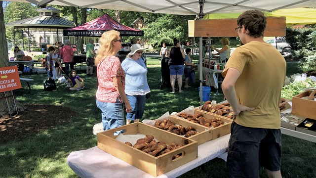 Vergennes Farmers Market - COURTESY OF CHRIS RECK