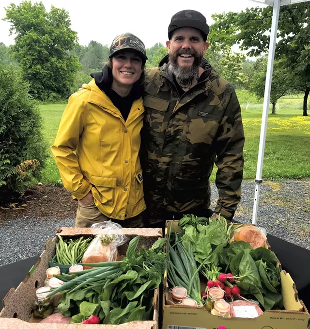 Hilary Gifford and Matt Jennings - SALLY POLLAK ©️ SEVEN DAYS