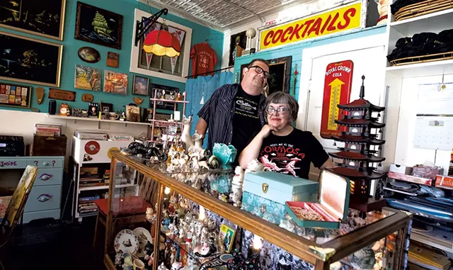 Joe and Jaye MacAskill - LUKE AWTRY