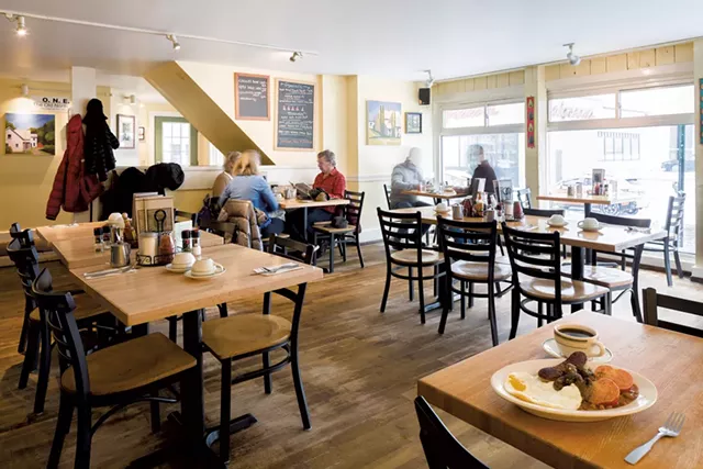 Diners at Penny Cluse Café - FILE: OLIVER PARINI