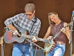 musicfeature1-2-e46df6d36dd4a531.jpg