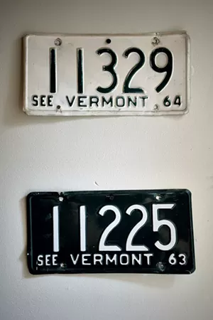 Vintage Vermont license plates at Camp Hickory House - BEAR CIERI