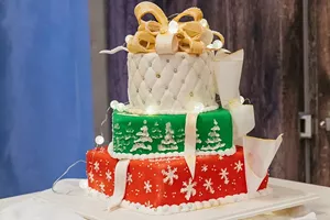 Adam Monette's final baking challenge - COURTESY OF FOOD NETWORK