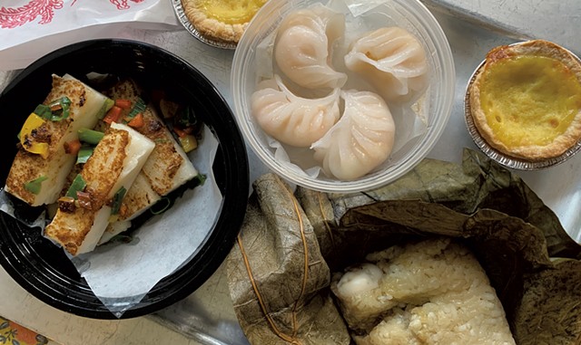 From left: Turnip cake, custard tart, shrimp har gow and sticky rice chicken from Caf&eacute; Dim Sum - MELISSA PASANEN