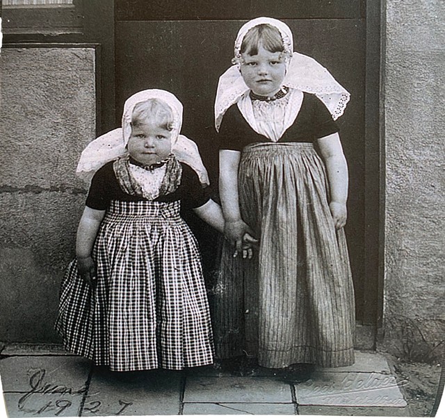 Oda Waller (left), age 2, and her sister, Hannah, in traditional Dutch attire - COURTESY