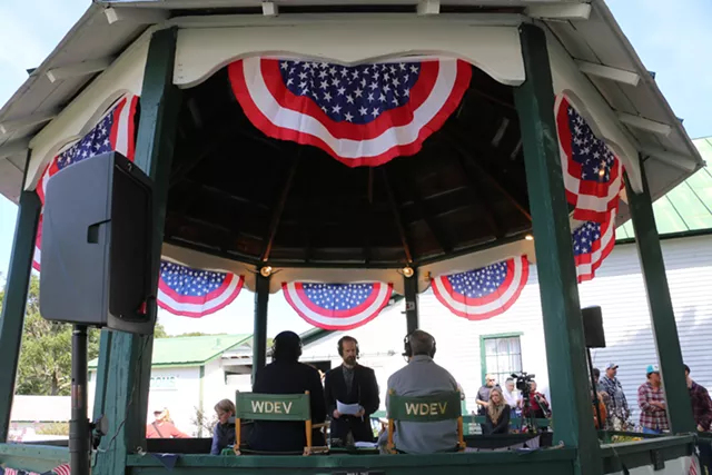 The candidates squared off at the gazebo at the Tunbridge World's Fair - KEVIN MCCALLUM ©️ SEVEN DAYS