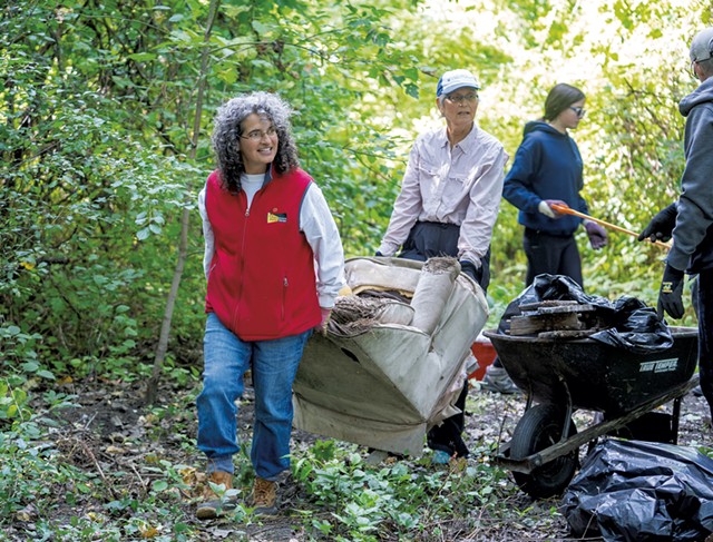 Volunteers Esther Halden (left) and Catherine Bock at the Pine Street Barge Canal cleanup - COURTESY OF KAREN PIKE