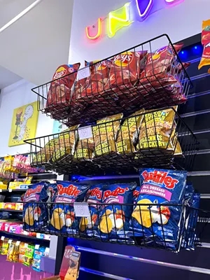 A selection of chips at Underground Snax - JORDAN BARRY ©️ SEVEN DAYS