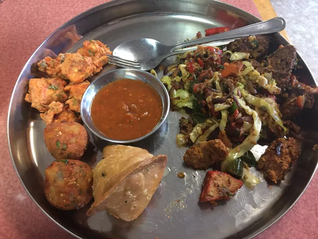 Central Combo Platter - SUZANNE PODHAIZER