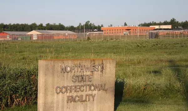 Nearly 50 Inmates and Staffers at Northwest Prison Have COVID-19