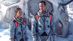 Roland Emmerich's Disaster Epic 'Moonfall' Is One of the Most Ridiculous Things You Can Stream Right Now