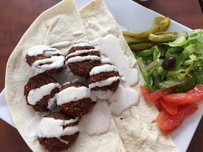 Falafel plate at Mr. Shawarma - MELISSA PASANEN