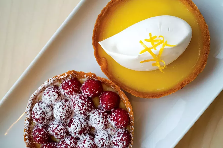 Lemon and raspberry tarts - JEB WALLACE-BRODEUR
