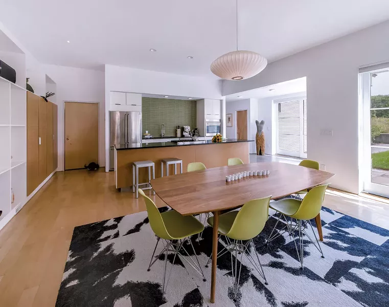 the dining room and kitchen - LINDSAY SELIN