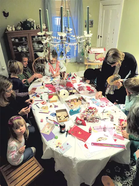 Valentine's-making party - MATTHEW THORSEN