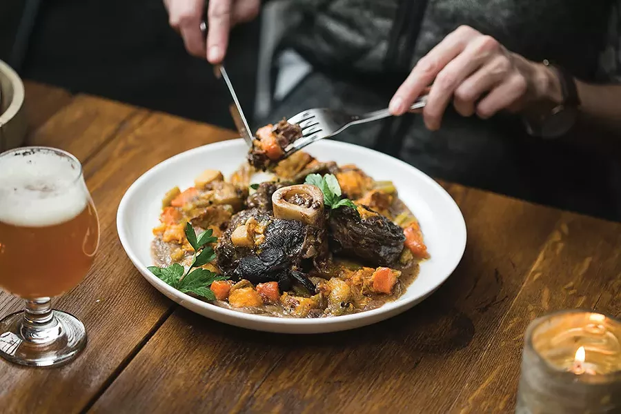 The Restaurant at Edson Hill in Stowe - BRENT HARREWYN