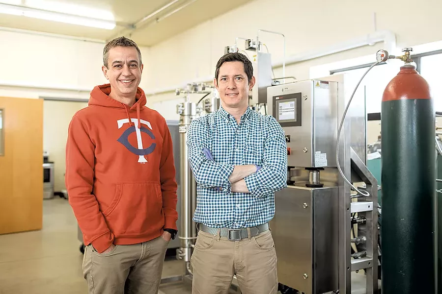Bill Lofy and Dan Chang of Kria Botanicals - OLIVER PARINI
