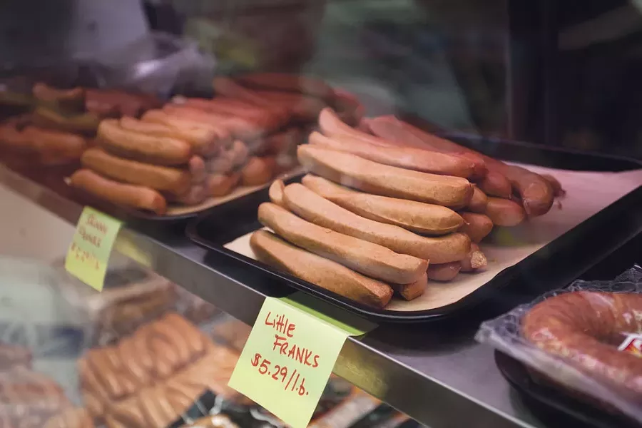 Fat Franks - TOM MCNEILL