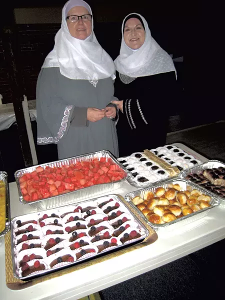 Asminka Karadza and Senadina Camdzic - KYMELYA SARI