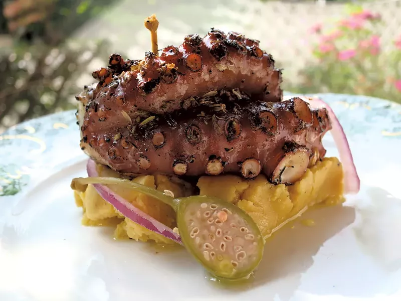 Grilled octopus - MATTHEW THORSEN