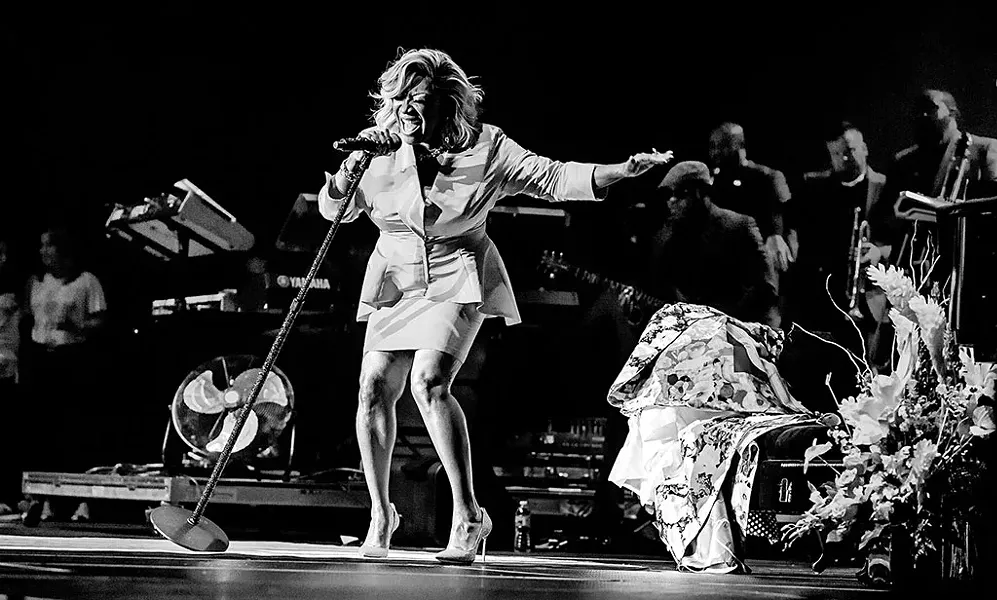 Patti Labelle Performing At The Forum In Los Angeles - COURTESY OF ANDY KEILEN/FORUM PHOTOS