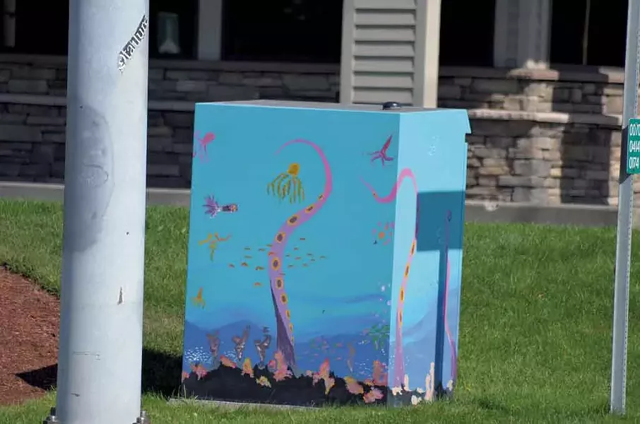 Painted utility box - KEN PICARD