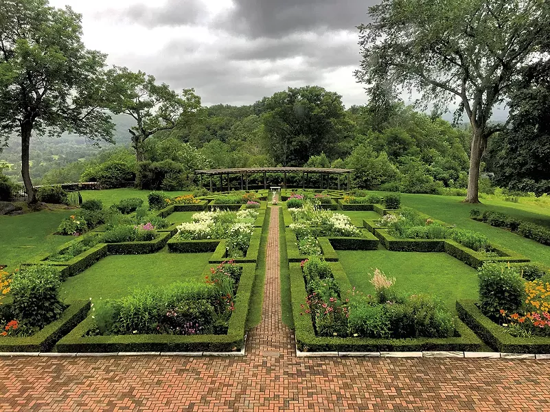 Formal garden - COURTESY OF HILDENE, THE LINCOLN FAMILY HOME