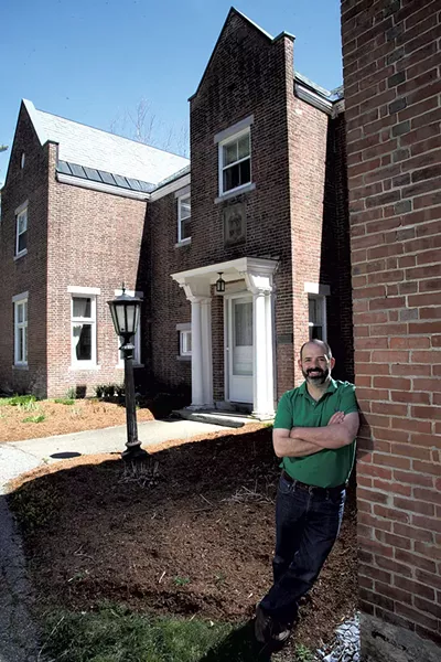 Matt Viens at the Bishop's House in Burlington - MATTHEW THORSEN