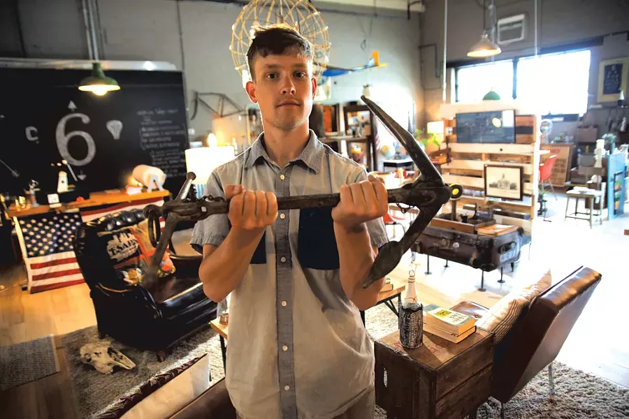 Joseph Wiles, owner, Deep 6 - MATTHEW THORSEN